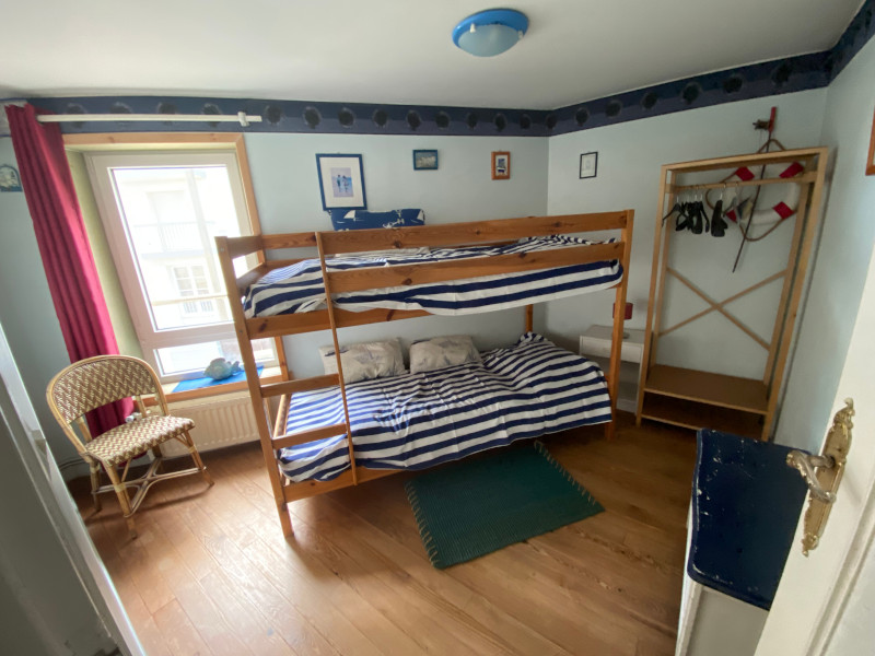 This is the first bedroom with bunks: